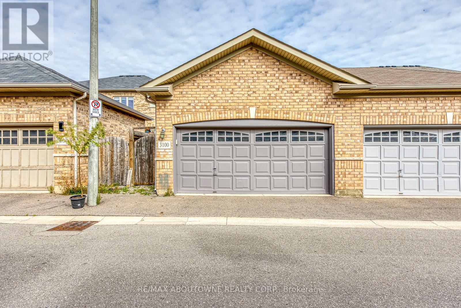3100 Robert Brown Boulevard, Oakville, Ontario  L6M 4L7 - Photo 43 - W12465318