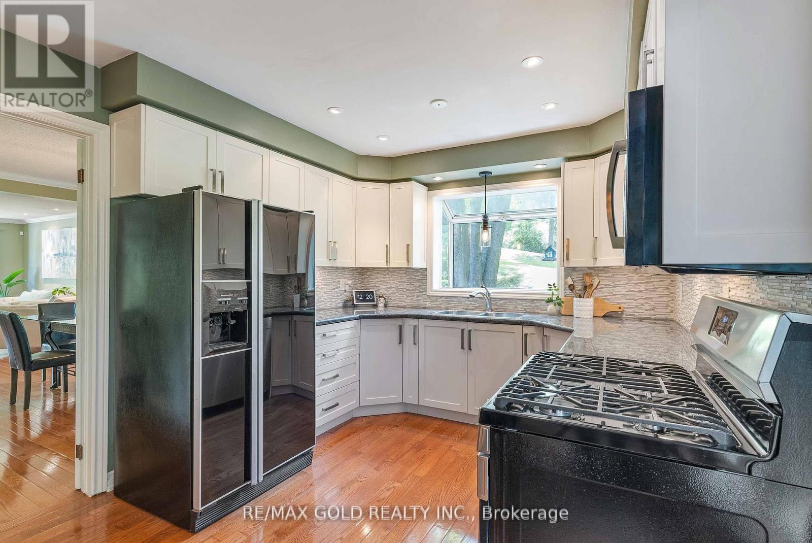 52 Palmer Circle, Caledon (Palgrave), Ontario  L7E 0A5 - Photo 13 - W12465329