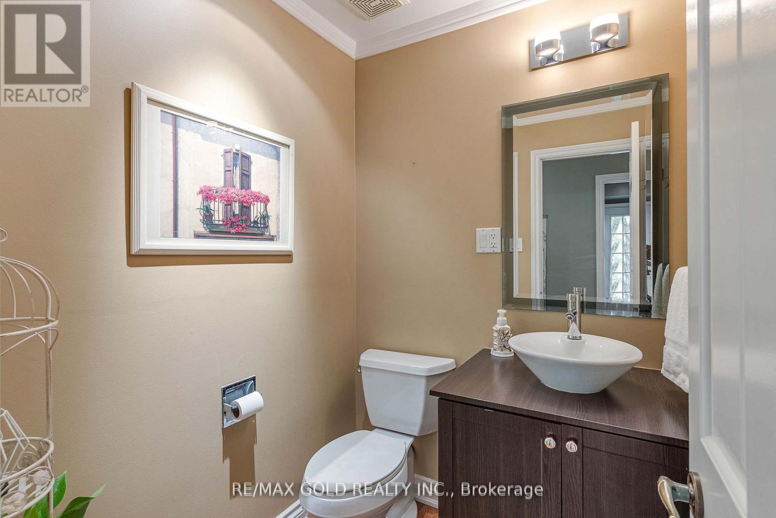 52 Palmer Circle, Caledon (Palgrave), Ontario  L7E 0A5 - Photo 17 - W12465329