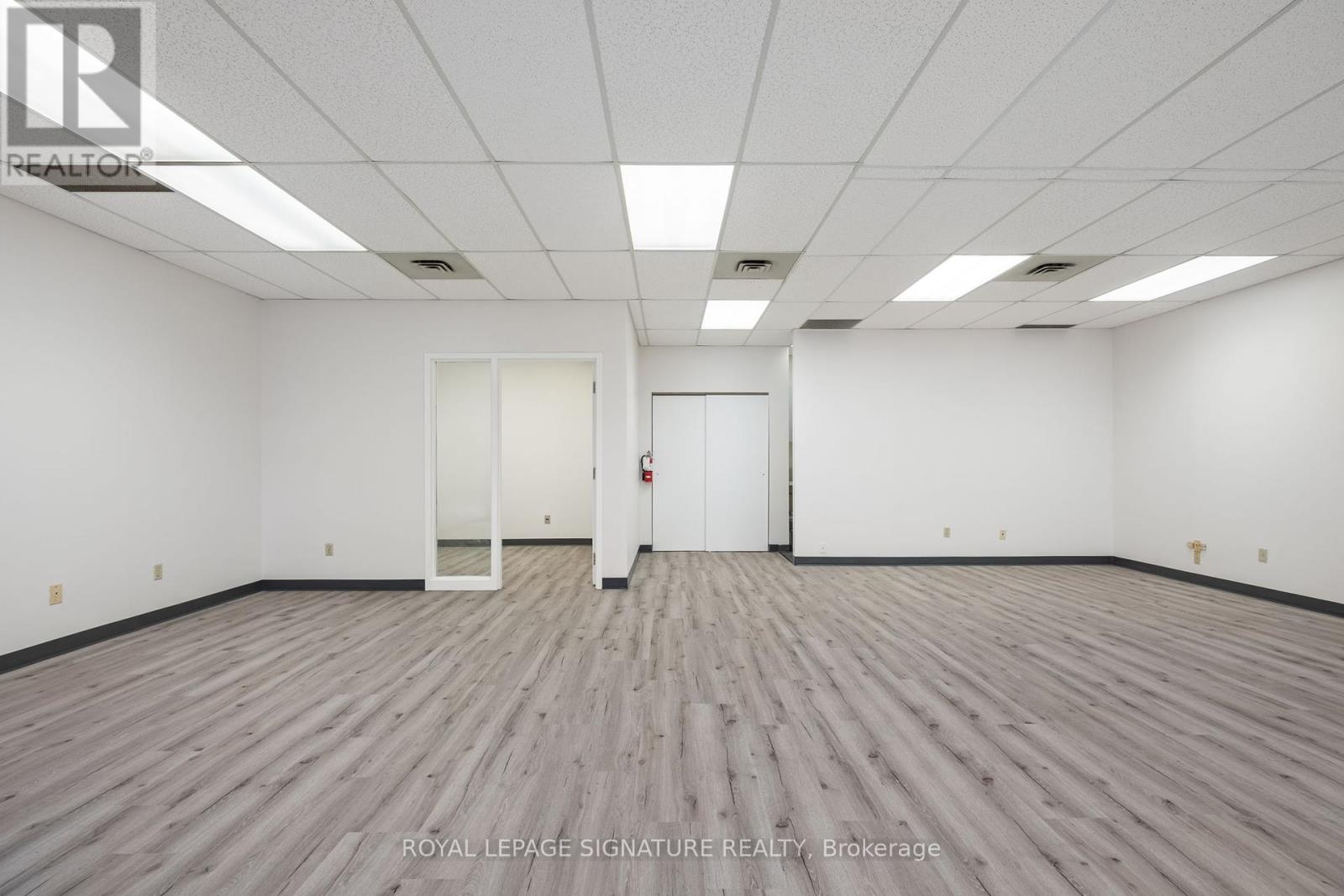 14 - 2285 Dunwin Drive, Mississauga, Ontario  L5L 3S3 - Photo 7 - W12465361