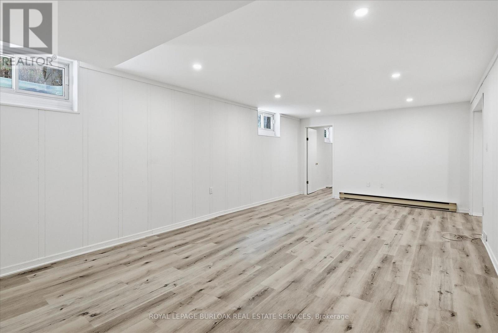 2237 Joyce Street, Burlington, Ontario  L7R 2B6 - Photo 27 - W12465363