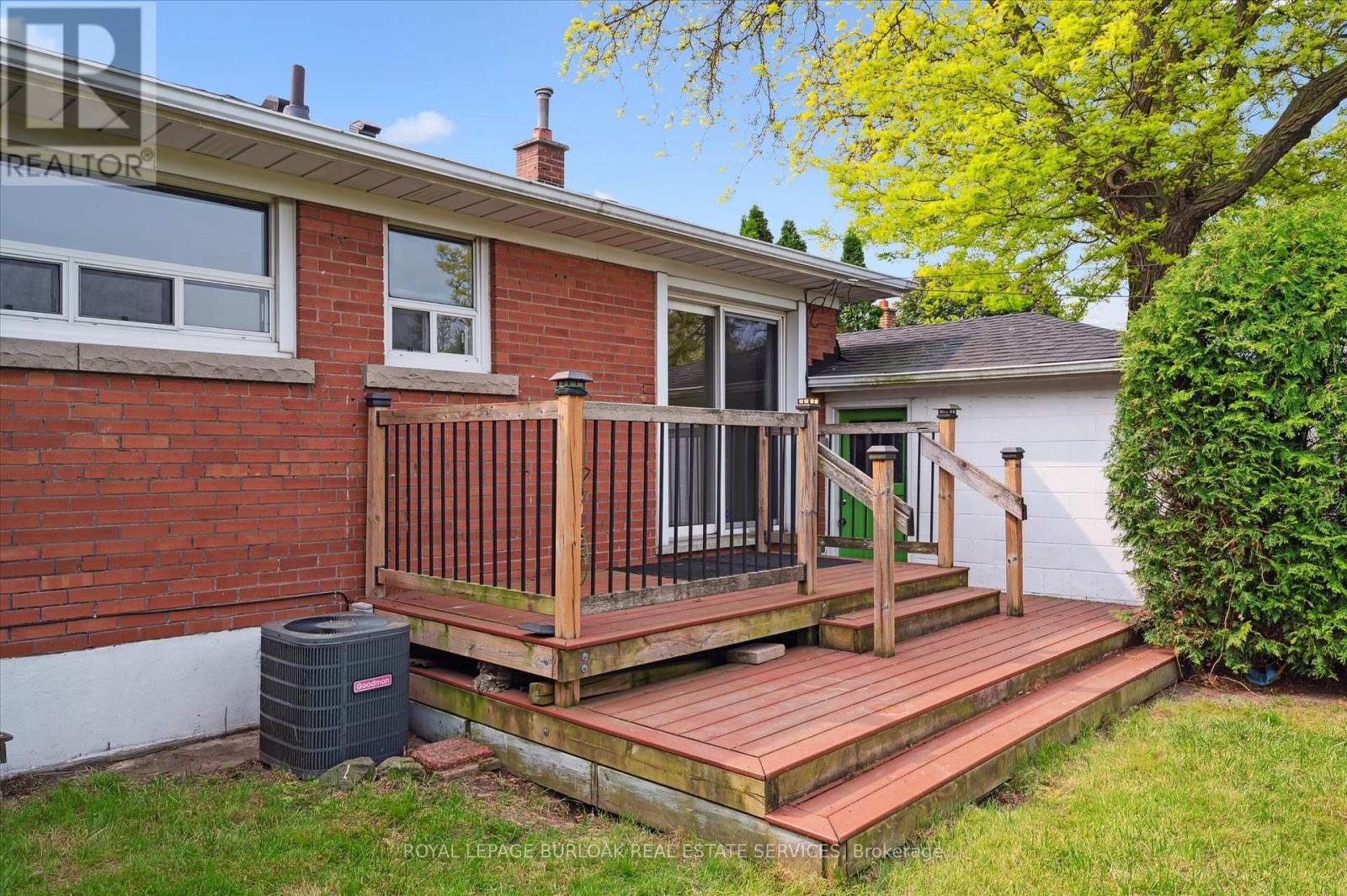 2237 Joyce Street, Burlington, Ontario  L7R 2B6 - Photo 34 - W12465363