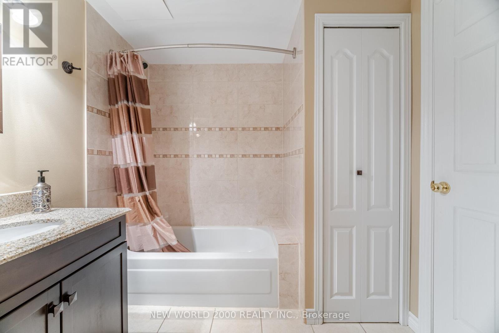7221 Danton Promenade, Mississauga, Ontario  L5N 5C5 - Photo 36 - W12465365