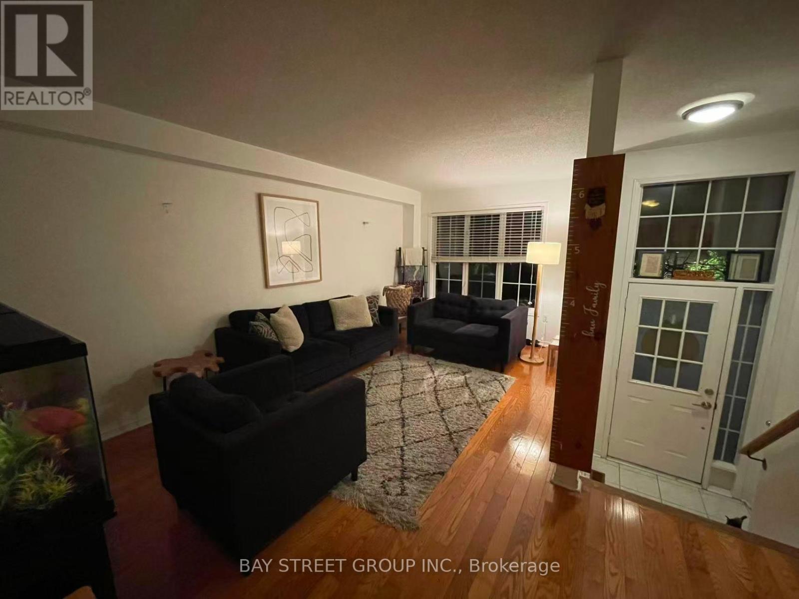 48 - 5530 Glen Erin Drive, Mississauga, Ontario  L5M 6E8 - Photo 3 - W12465412