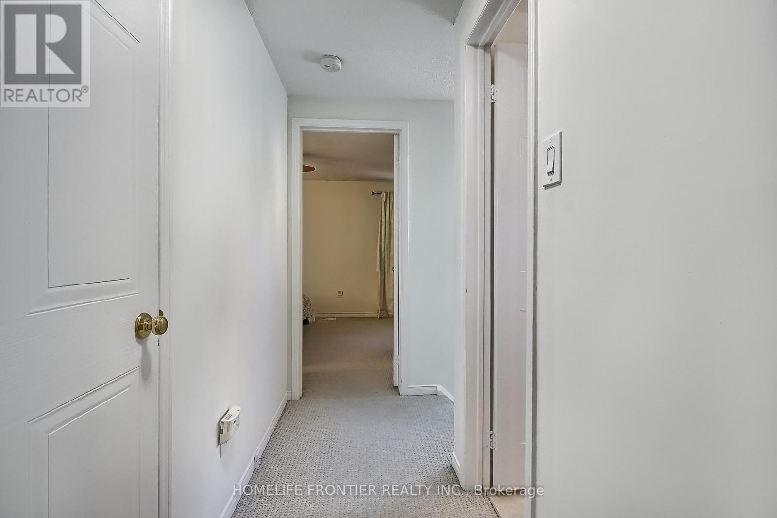 256 Ross Lane, Oakville, Ontario  L6H 5E5 - Photo 29 - W12465422