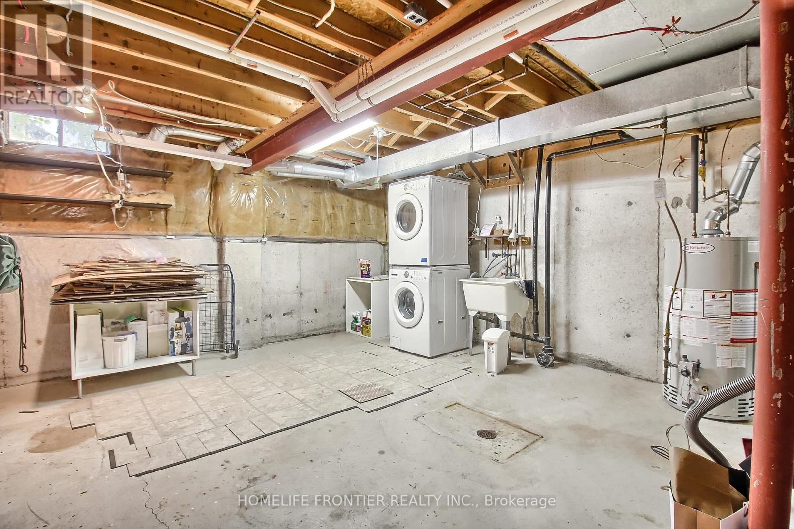 256 Ross Lane, Oakville, Ontario  L6H 5E5 - Photo 41 - W12465422