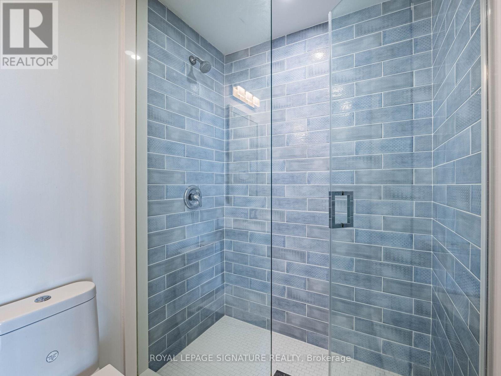 2204 - 24 Hanover Road, Brampton, Ontario  L6S 5K8 - Photo 24 - W12465454