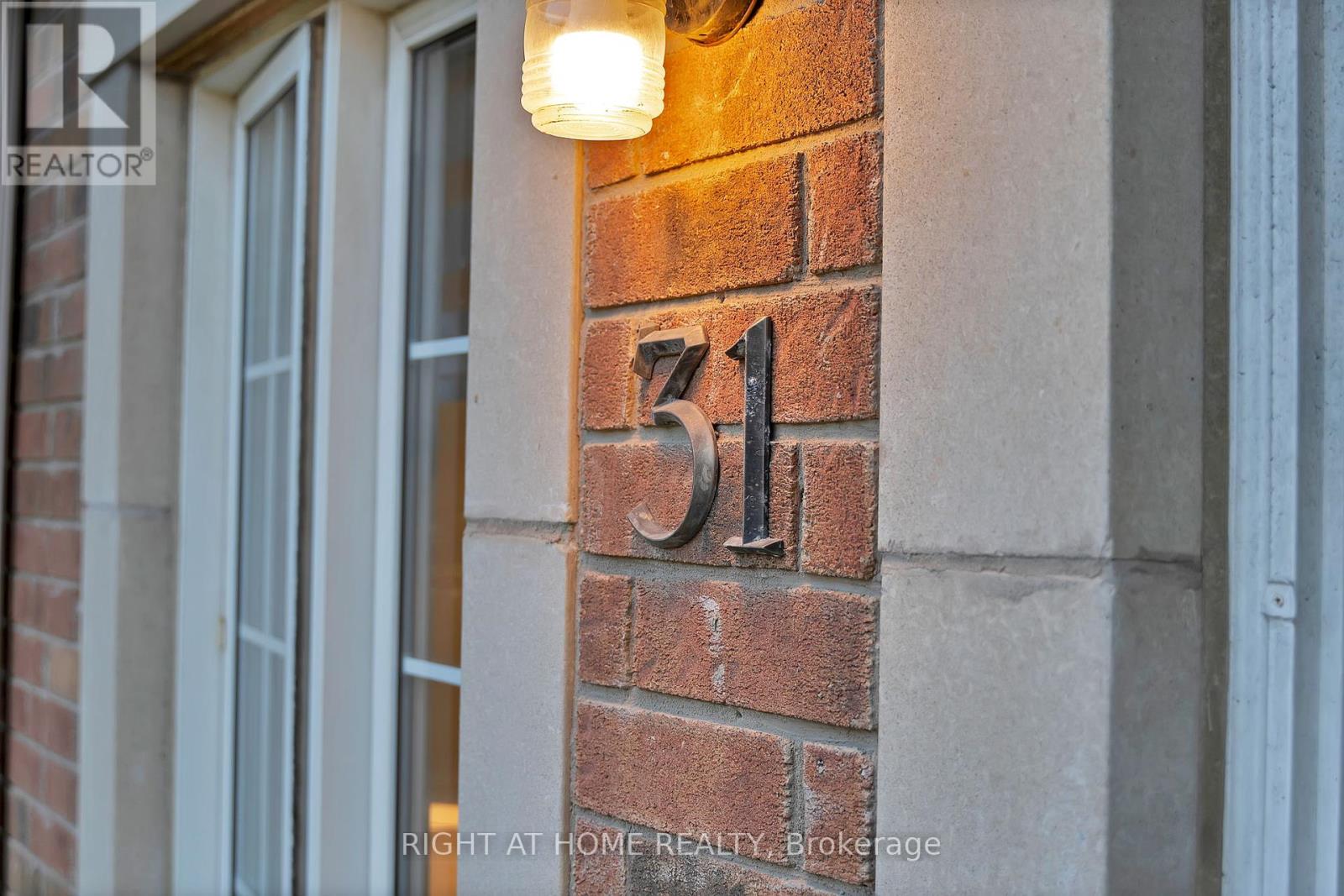 31 JUDY SGRO AVENUE, Toronto, Ontario