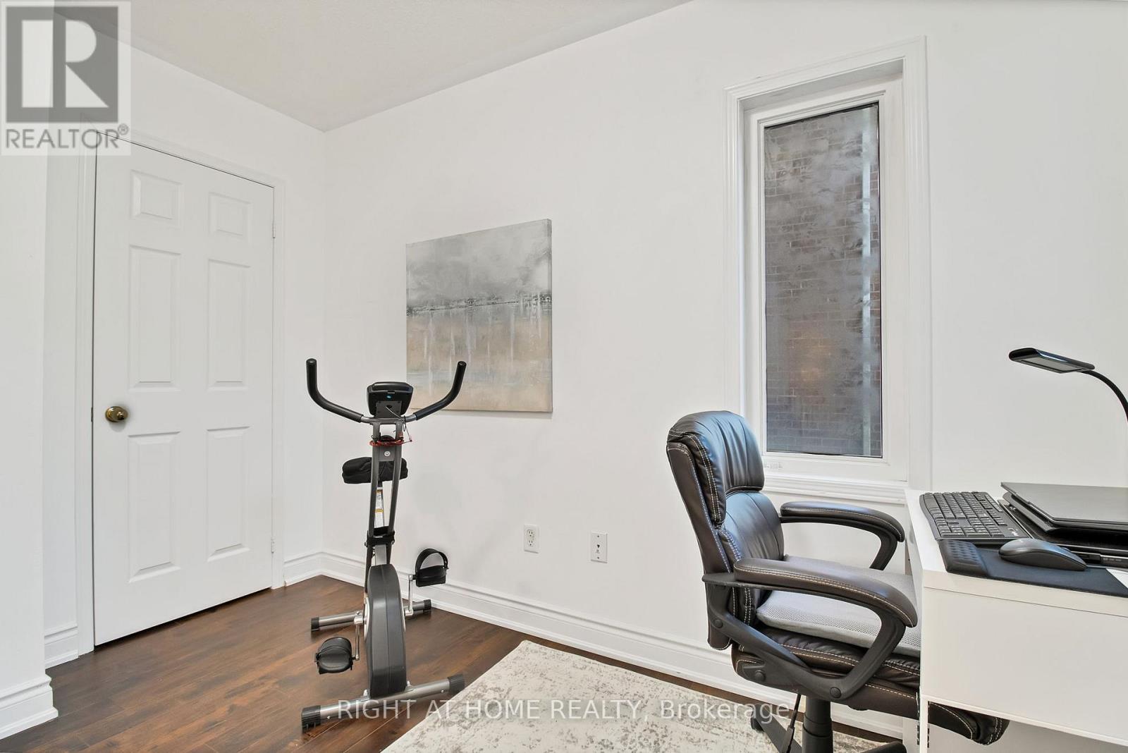 31 Judy Sgro Avenue, Toronto, Ontario  M3L 0A8 - Photo 18 - W12465457
