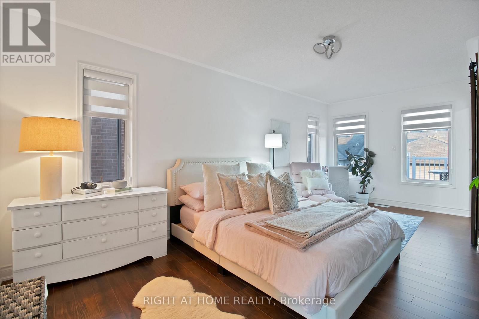 31 Judy Sgro Avenue, Toronto, Ontario  M3L 0A8 - Photo 26 - W12465457