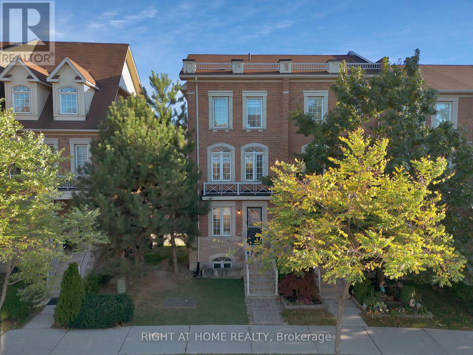 31 Judy Sgro Avenue, Toronto, Ontario  M3L 0A8 - Photo 40 - W12465457