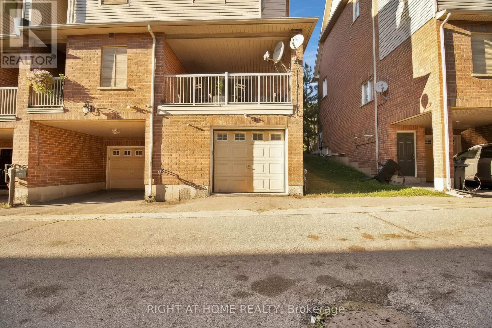 31 Judy Sgro Avenue, Toronto, Ontario  M3L 0A8 - Photo 41 - W12465457