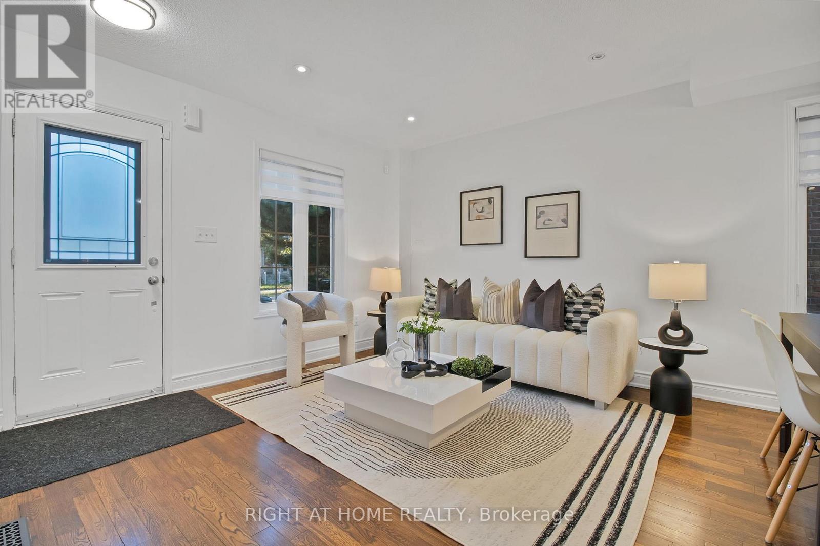 31 Judy Sgro Avenue, Toronto, Ontario  M3L 0A8 - Photo 6 - W12465457