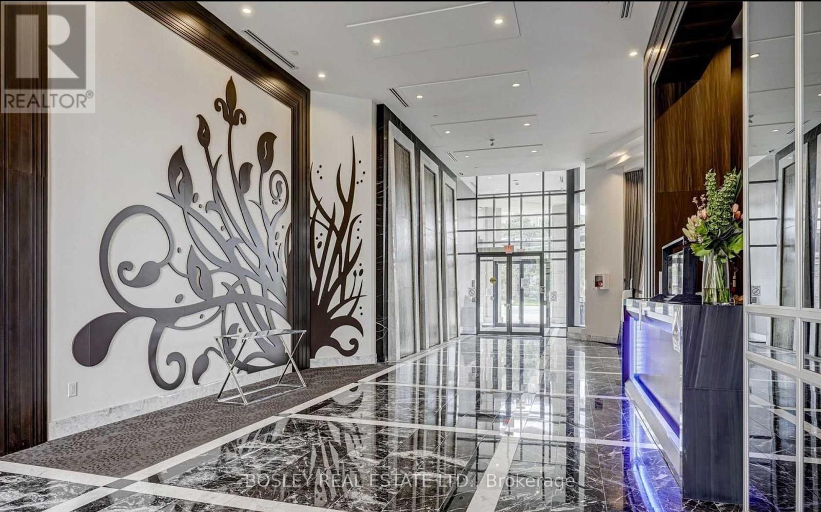 407 - 7608 Yonge Street, Vaughan, Ontario  L4J 0J5 - Photo 3 - N12430041