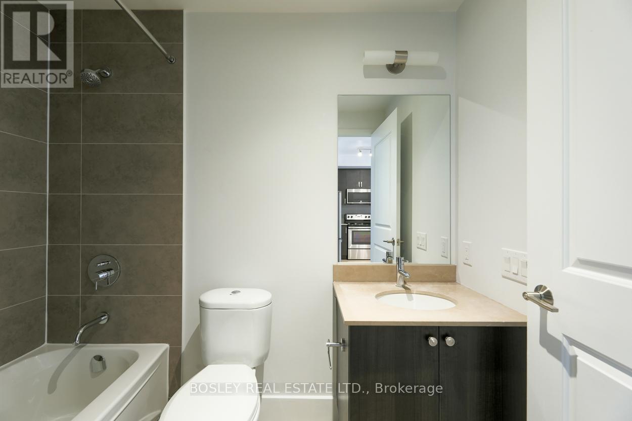 407 - 7608 Yonge Street, Vaughan, Ontario  L4J 0J5 - Photo 24 - N12430041