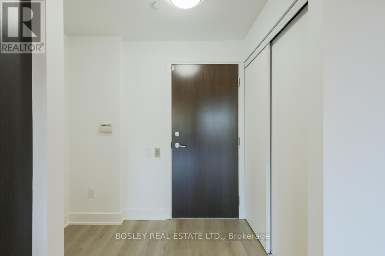 407 - 7608 Yonge Street, Vaughan, Ontario  L4J 0J5 - Photo 4 - N12430041