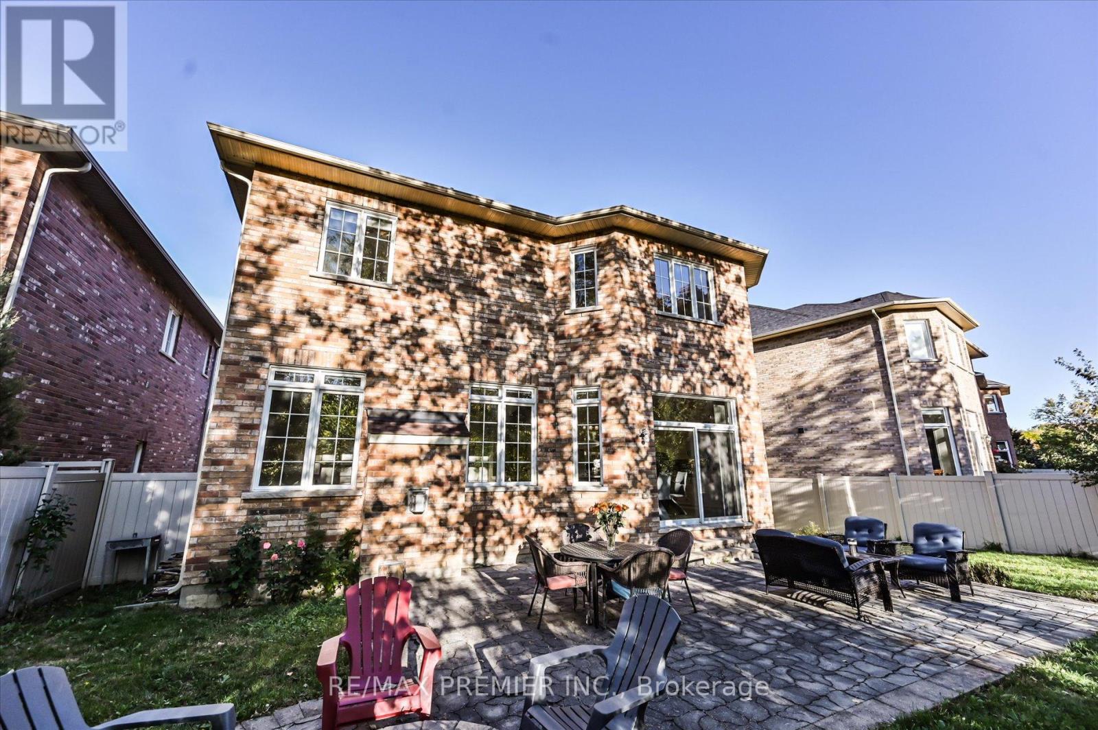 64 Heintzman Crescent, Vaughan (Patterson), Ontario  L6A 4T1 - Photo 39 - N12465458