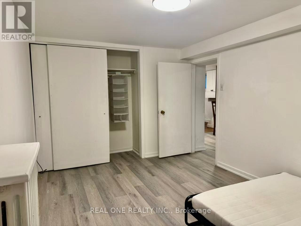 Basement - 391 Parkside Drive, Toronto, Ontario  M6R 2Z7 - Photo 7 - W12437641