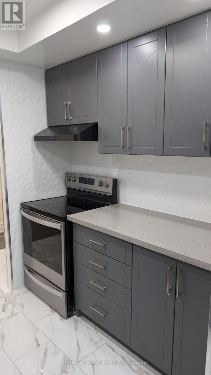 1115 - 340 Dixon Road N, Toronto, Ontario  M9R 1T1 - Photo 27 - W12463017