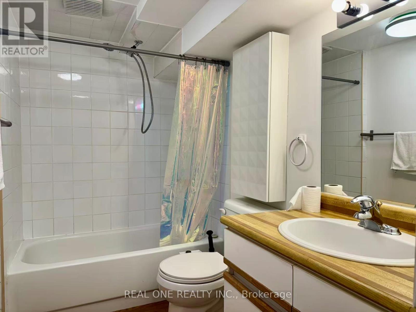 Basement - 391 Parkside Drive, Toronto, Ontario  M6R 2Z7 - Photo 8 - W12437641