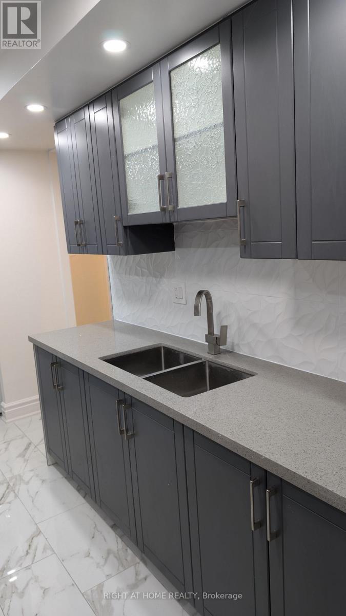 1115 - 340 Dixon Road N, Toronto, Ontario  M9R 1T1 - Photo 22 - W12463017