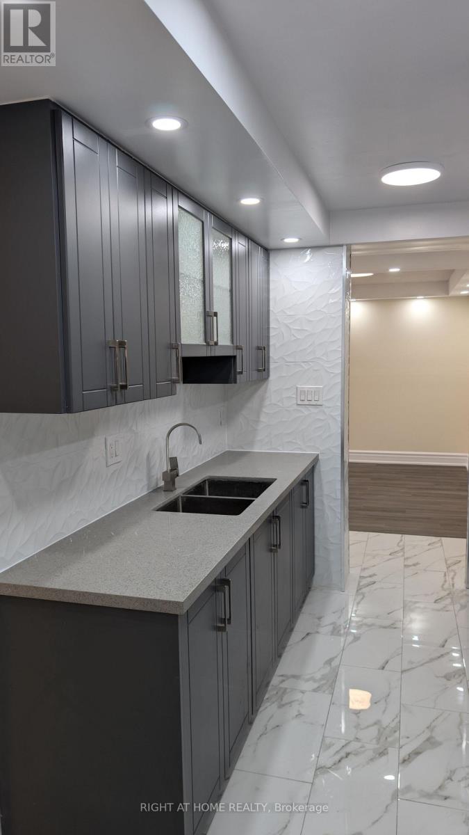 1115 - 340 Dixon Road N, Toronto, Ontario  M9R 1T1 - Photo 26 - W12463017
