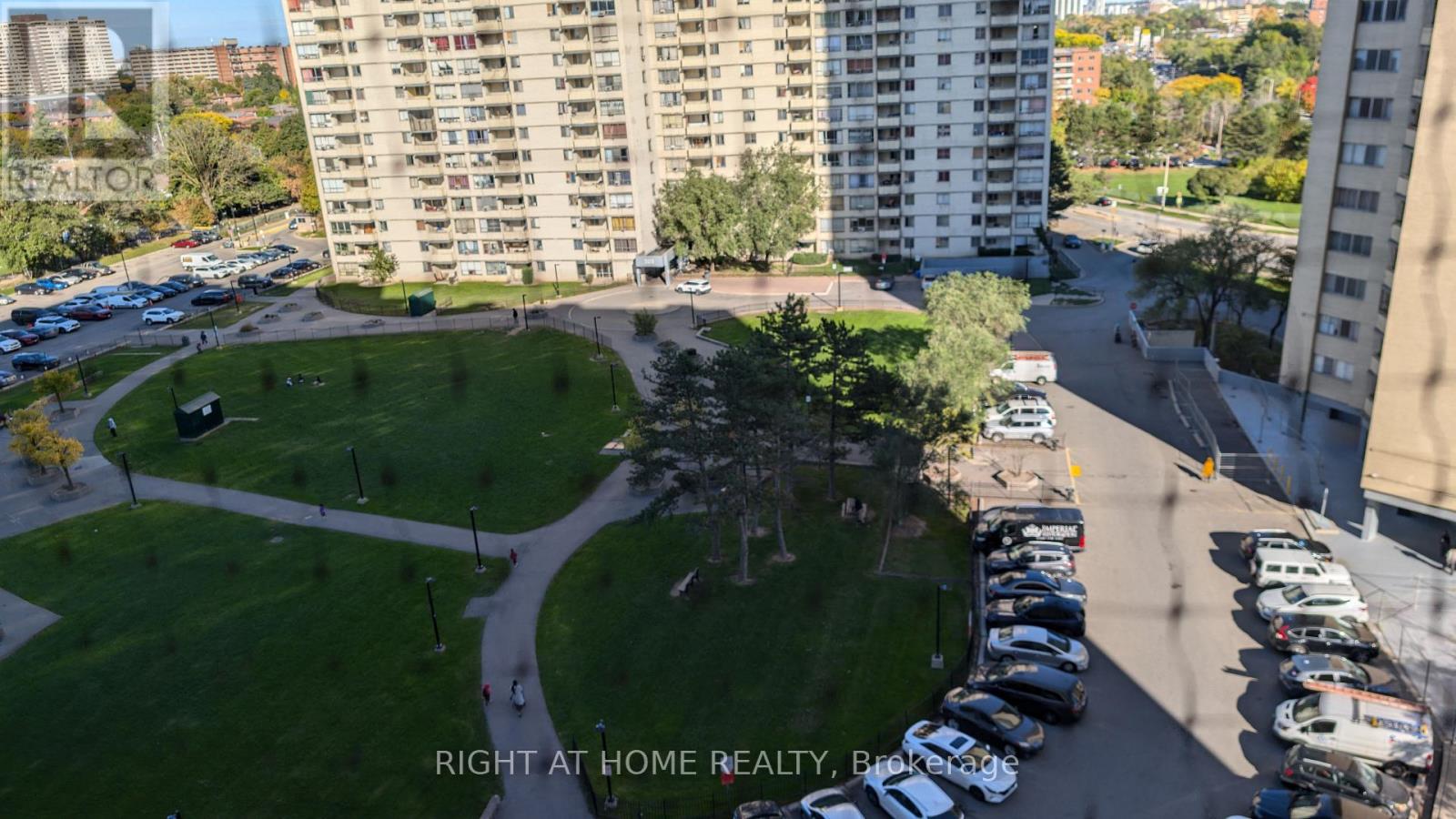 1115 - 340 Dixon Road N, Toronto, Ontario  M9R 1T1 - Photo 18 - W12463017