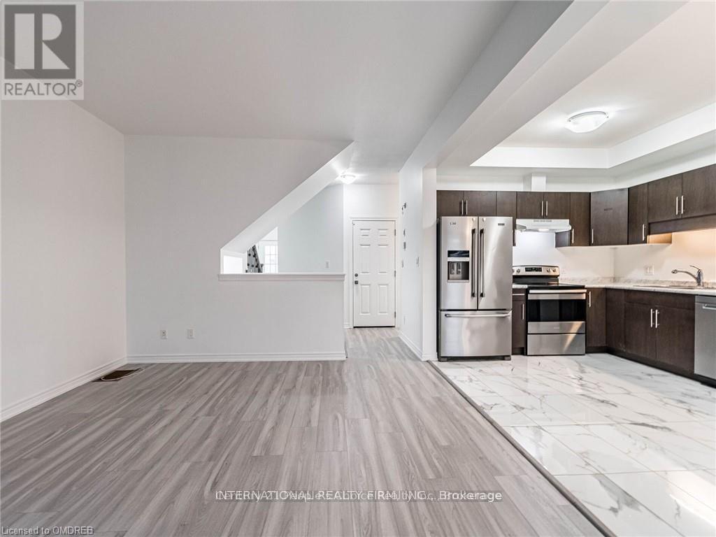 1 Haney Drive, Thorold, Ontario  L2V 0G5 - Photo 11 - X12465248