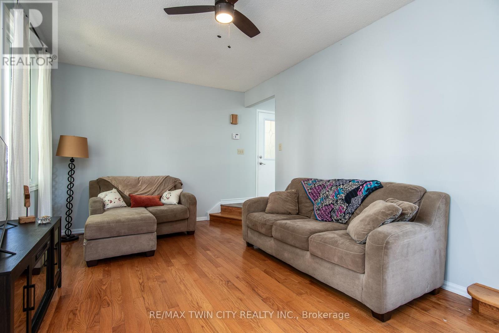 19 Keewatin Avenue, Kitchener, Ontario  N2B 3M1 - Photo 21 - X12465330