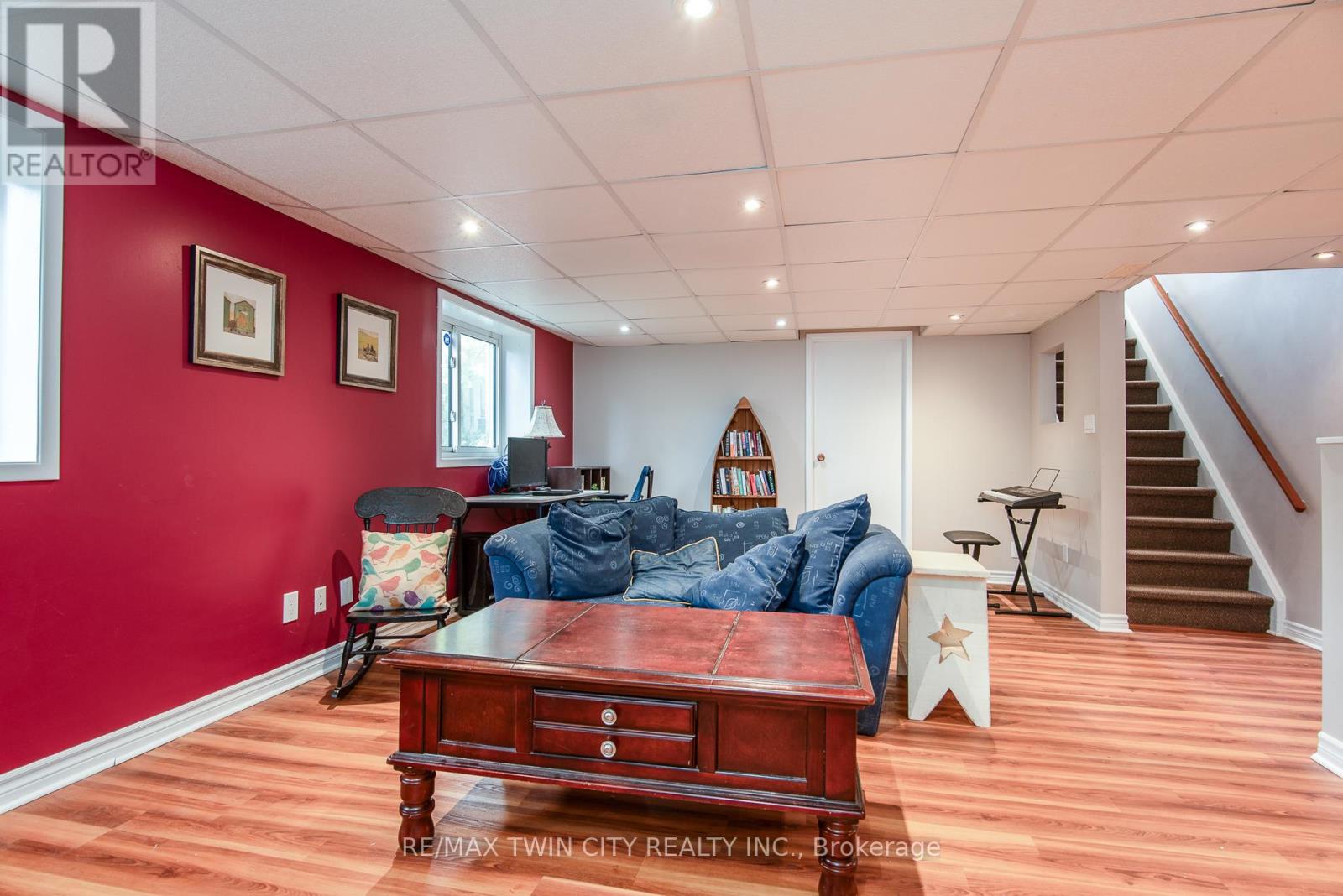 19 Keewatin Avenue, Kitchener, Ontario  N2B 3M1 - Photo 43 - X12465330
