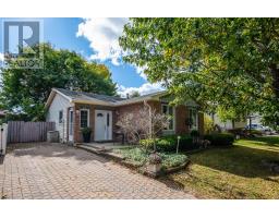 19 KEEWATIN AVENUE, Kitchener, Ontario