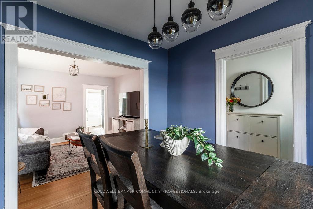 380 Beach Road, Hamilton, Ontario  L8H 3K5 - Photo 10 - X12465358