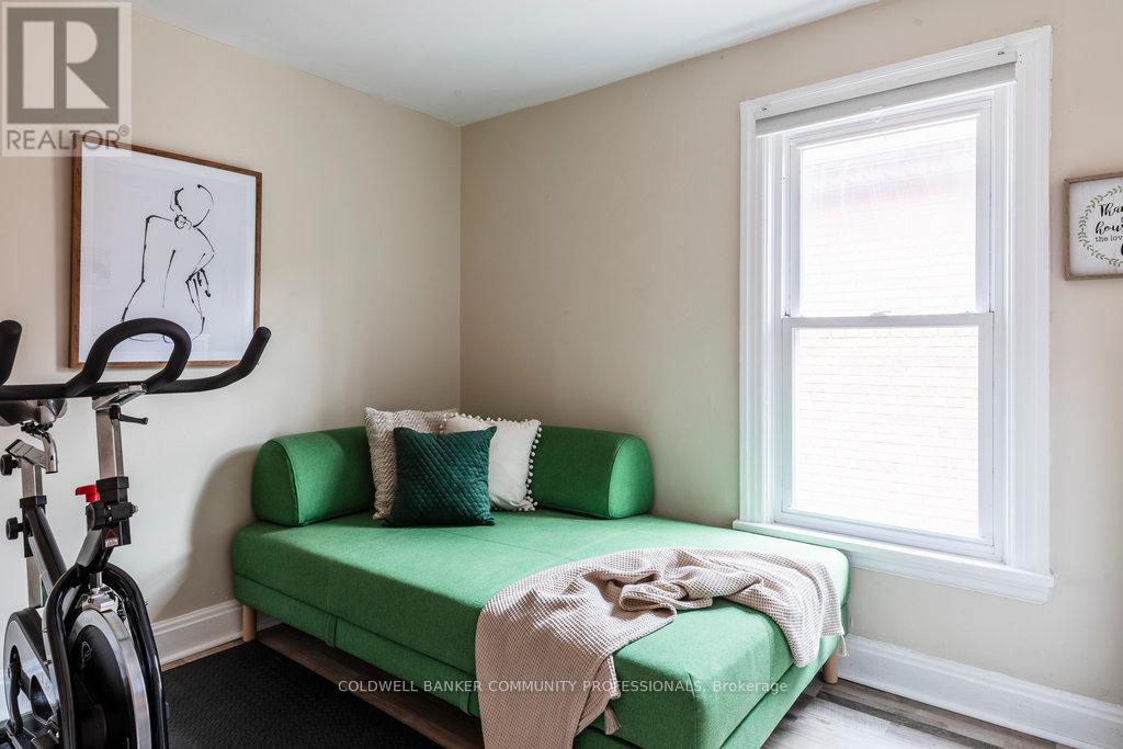 380 Beach Road, Hamilton, Ontario  L8H 3K5 - Photo 30 - X12465358