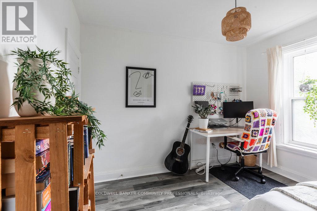 380 Beach Road, Hamilton, Ontario  L8H 3K5 - Photo 35 - X12465358