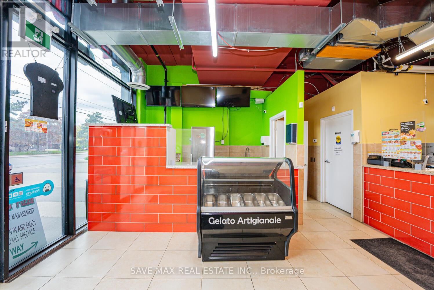 4 - 330 Philip Street W, Waterloo, Ontario  N2L 3W9 - Photo 10 - X12465374