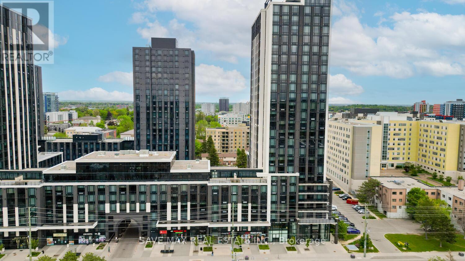 4 - 330 Philip Street W, Waterloo, Ontario  N2L 3W9 - Photo 2 - X12465374