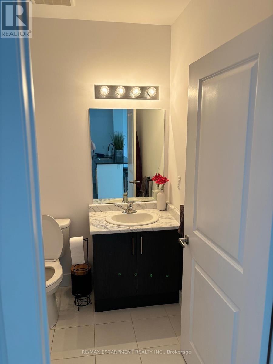 625 - 101 Shoreview Place, Hamilton, Ontario  L8E 0K2 - Photo 7 - X12465392