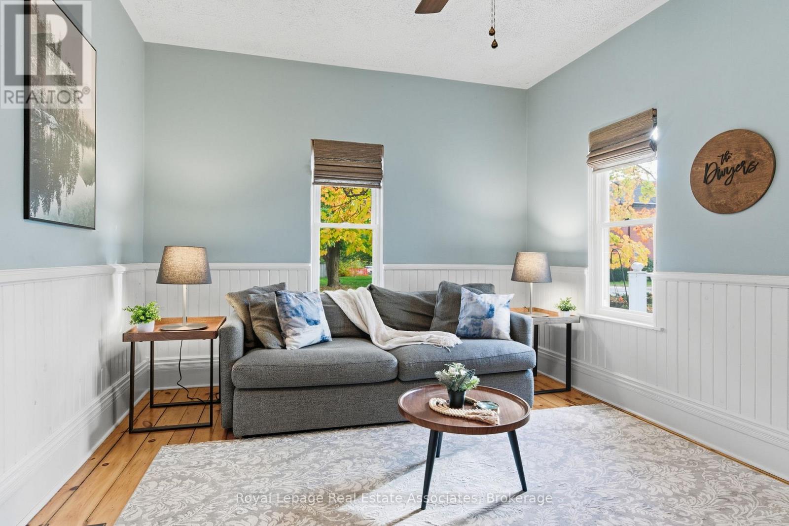 3 Shaw Avenue E, Cambridge, Ontario  N3C 1E7 - Photo 6 - X12465466