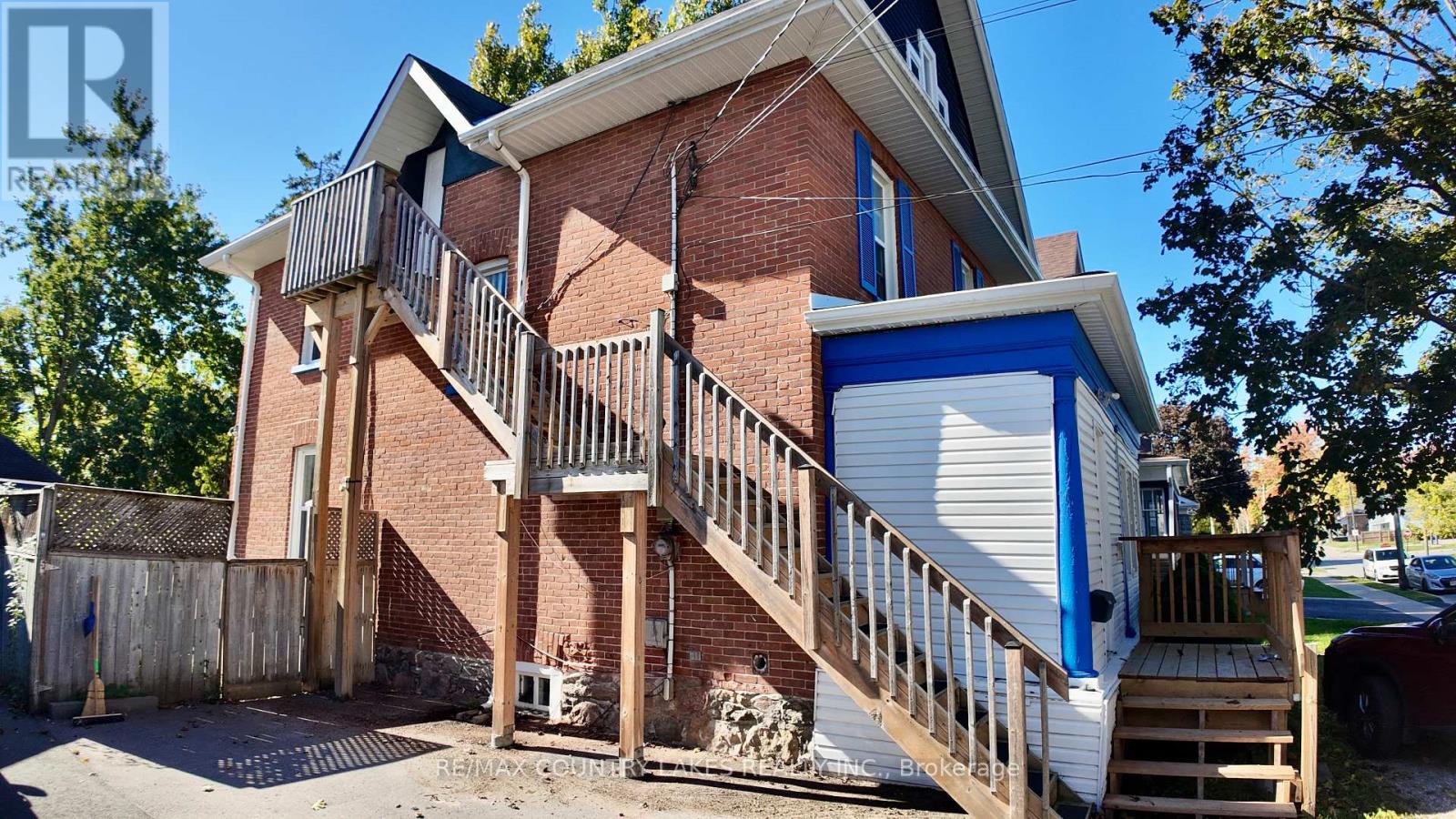7 Melbourne Street E, Kawartha Lakes, Ontario  K9V 1X2 - Photo 33 - X12465470