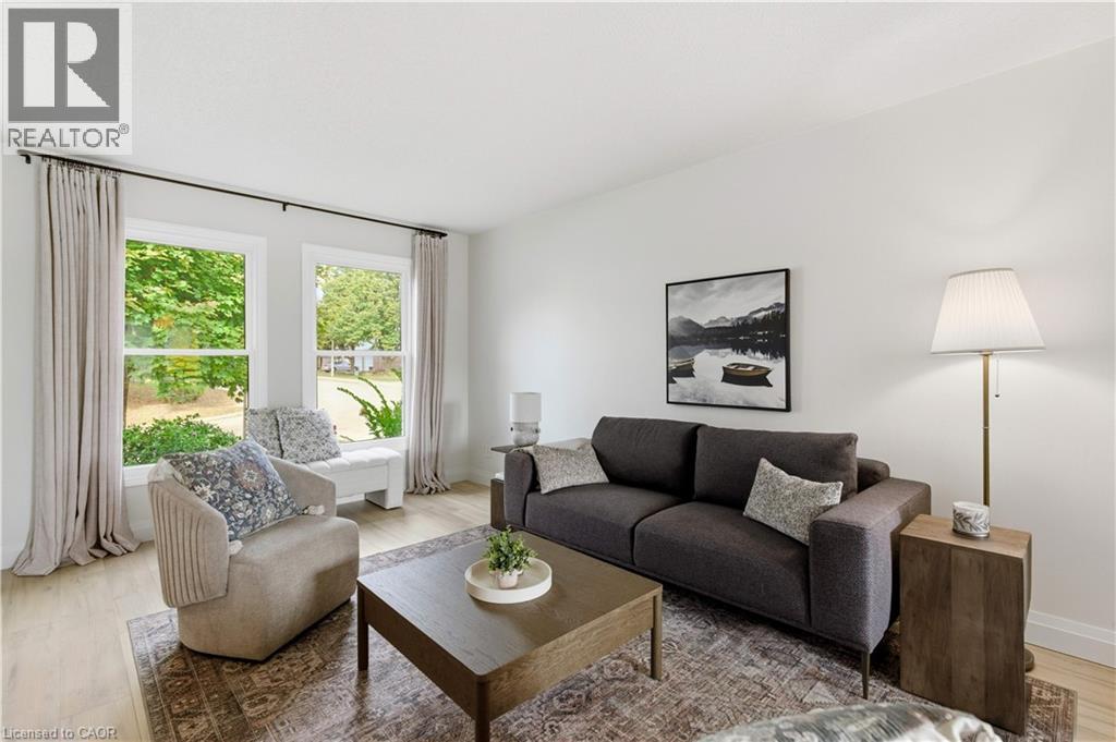 2 Giffin Road, Dundas, Ontario  L9H 6S1 - Photo 10 - 40779616