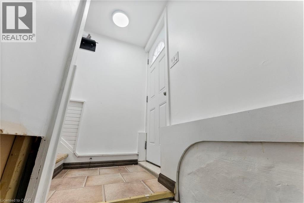 22 Griffith Street, Welland, Ontario  L3B 4G4 - Photo 31 - 40778626