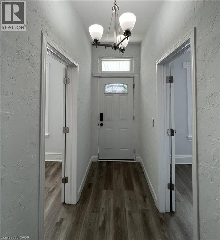 44 Madison Avenue, Hamilton, Ontario  L8L 5Y4 - Photo 2 - 40778236