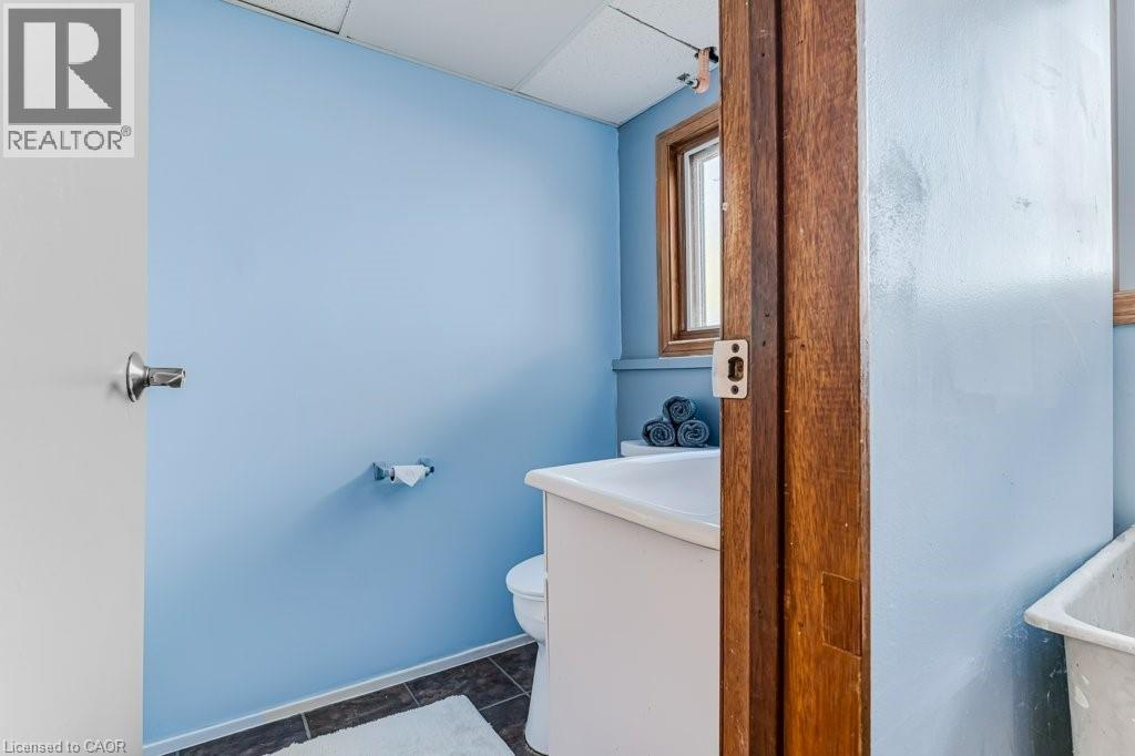 12 Shoreline Drive, St. Catharines, Ontario  L2N 3V8 - Photo 23 - 40761516