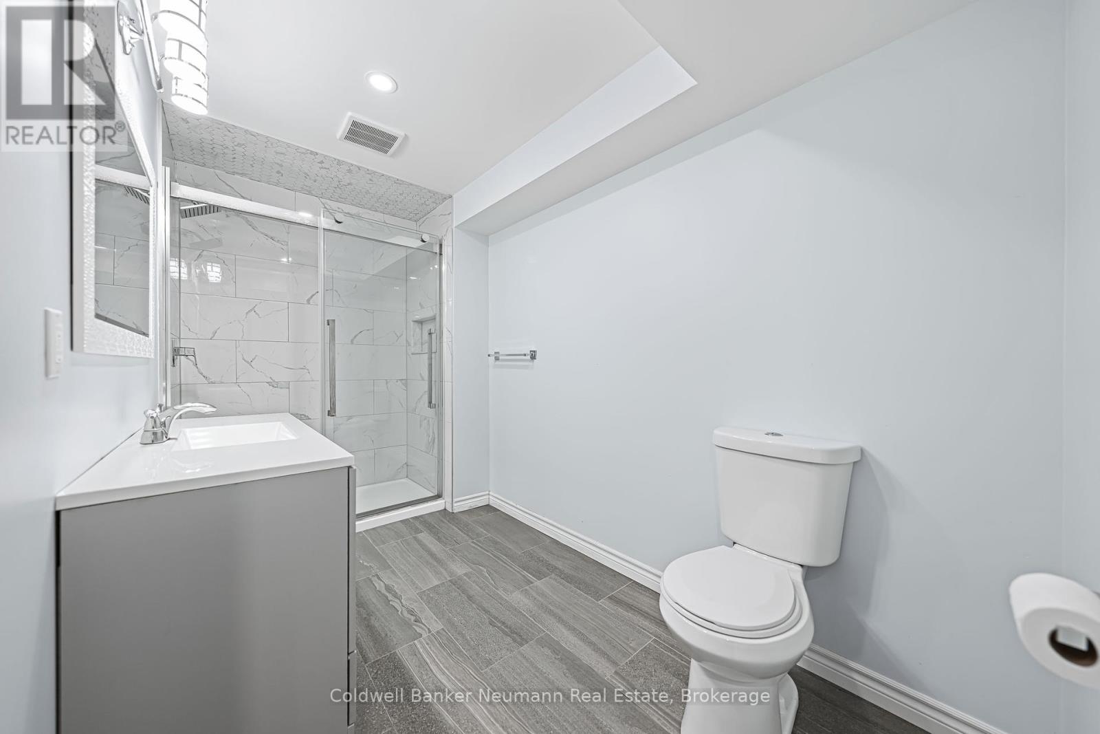 42 Mcarthur Drive, Guelph (Pineridge/westminster Woods), Ontario  N1L 1S2 - Photo 43 - X12465630