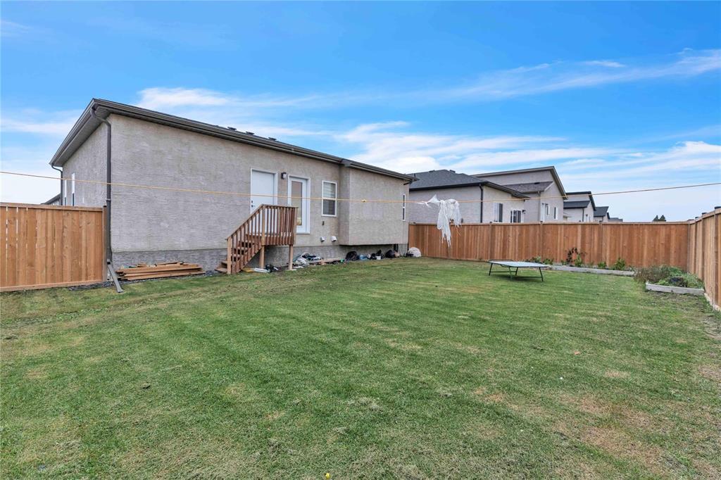 901 Vaughan Avenue, Selkirk, Manitoba  R1A 4N4 - Photo 21 - 202526698