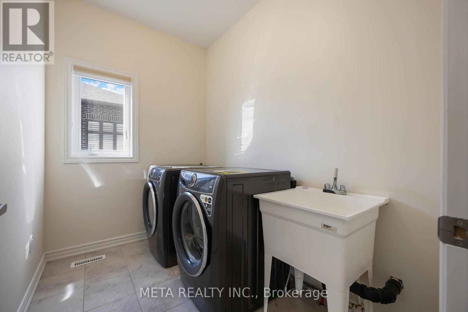1175 Plymouth Drive, Oshawa, Ontario  L1L 0T4 - Photo 38 - E12452260