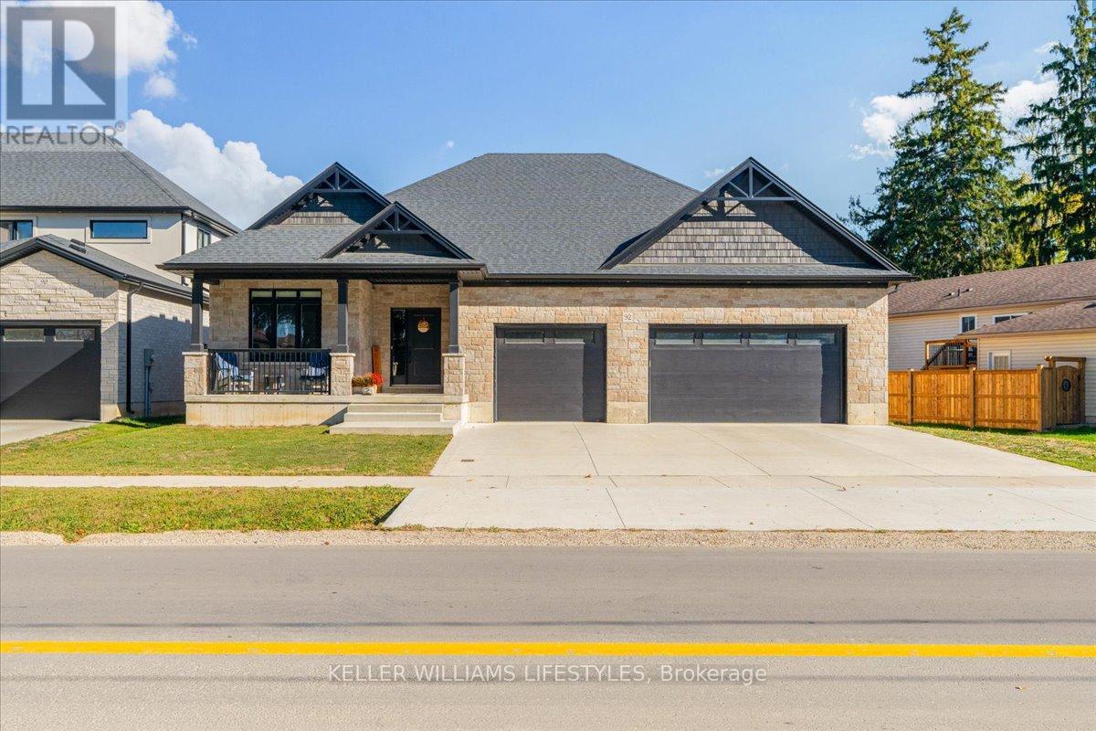 92 QUEEN STREET, North Middlesex, Ontario