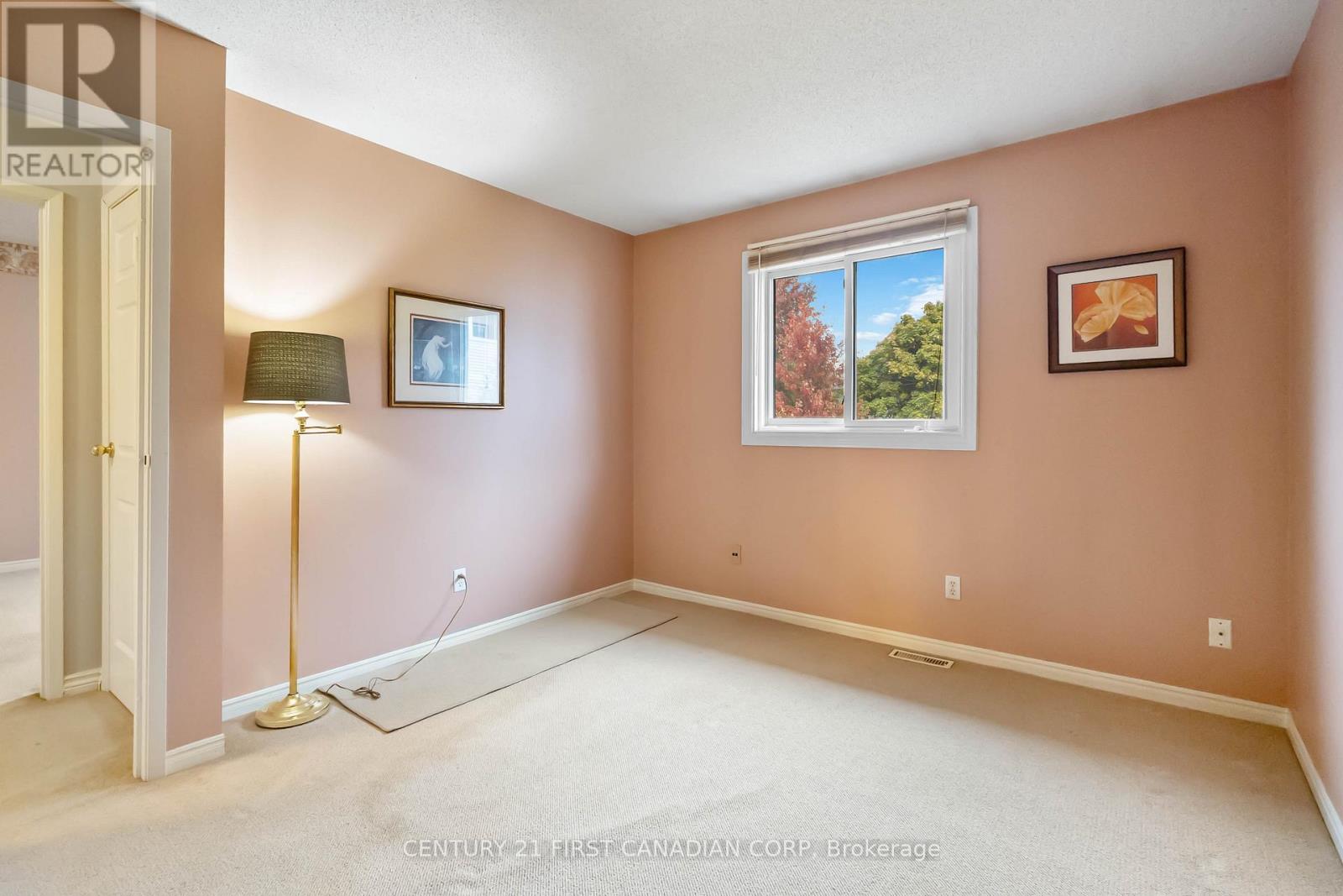 85 - 120 Centre Street, London South, Ontario  N6J 4X4 - Photo 10 - X12465702