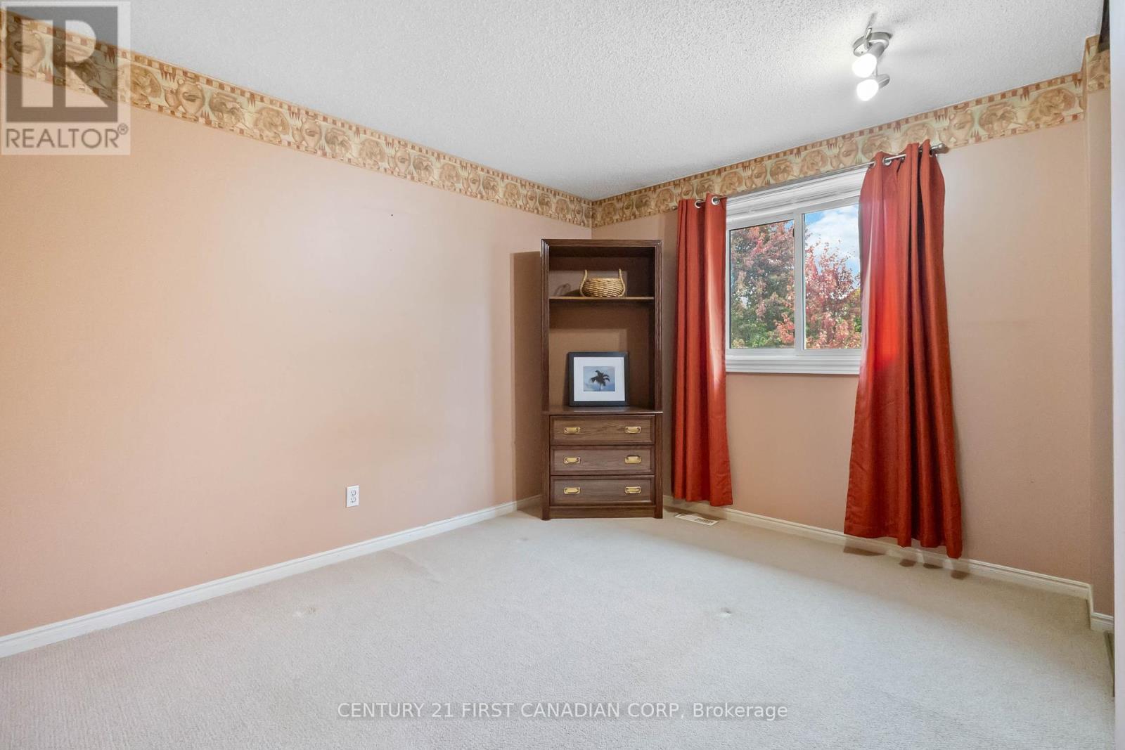 85 - 120 Centre Street, London South (South E), Ontario  N6J 4X4 - Photo 11 - X12465702