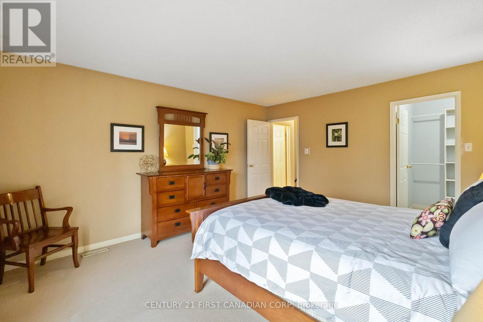 85 - 120 Centre Street, London South (South E), Ontario  N6J 4X4 - Photo 19 - X12465702
